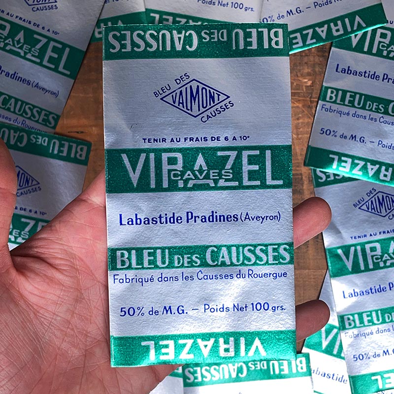 étiquette fromage ancien vintage fromagerie 1963 1960 bleu des causses métallisé métallique caves virazel rouergue aveyron valmont