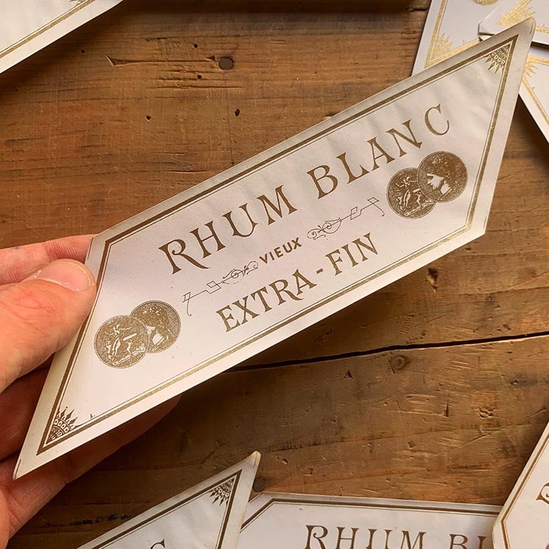 étiquette rhum blanc vieux extra fin ancien vintage alcool distillerie imprimerie collection 1890 1900