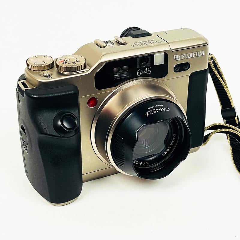 Fuji GA645Zi & Fujinon 55-90mm