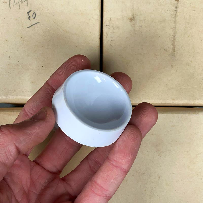 godet pour pastille de gouache paillard 50mm polystyrène ancien vintage 1950 1960