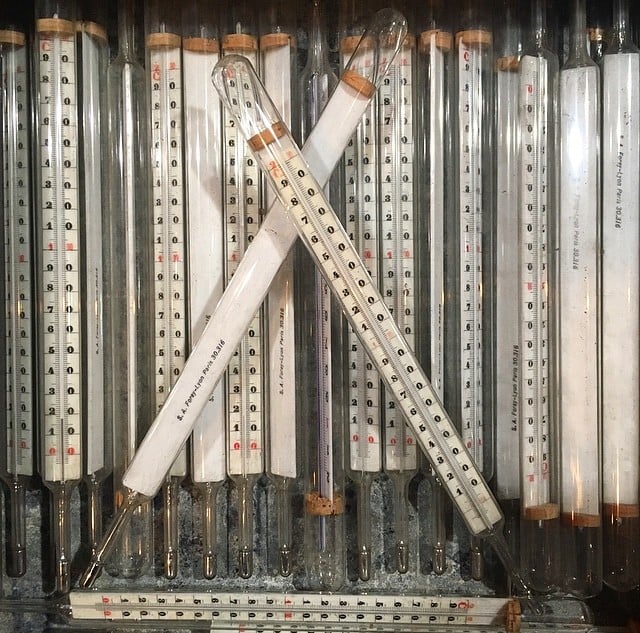 Large Industrial Thermometer 200°c 1923