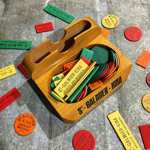 support socle bar jeu jeton bois ancien st galmier kina 1930 vintage jeu cartes bistrot