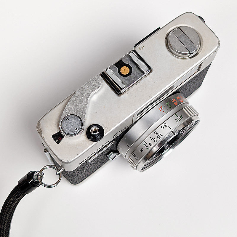 konica c35 automatic compact hexanon 38mm 2.8 télémètre rangefinder 35 135 24x36 film argentique pellicule photographie photo