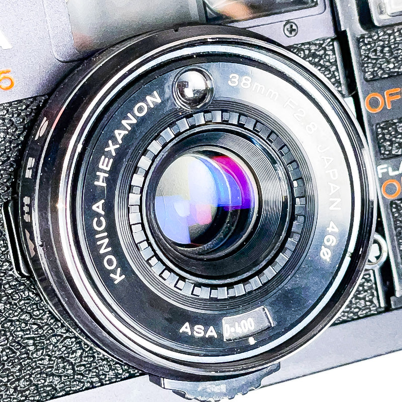 konica c35 EF ancien vintage point and shoot camera photo photographie argentique film pellicule 135 35mm 38mm 24x36