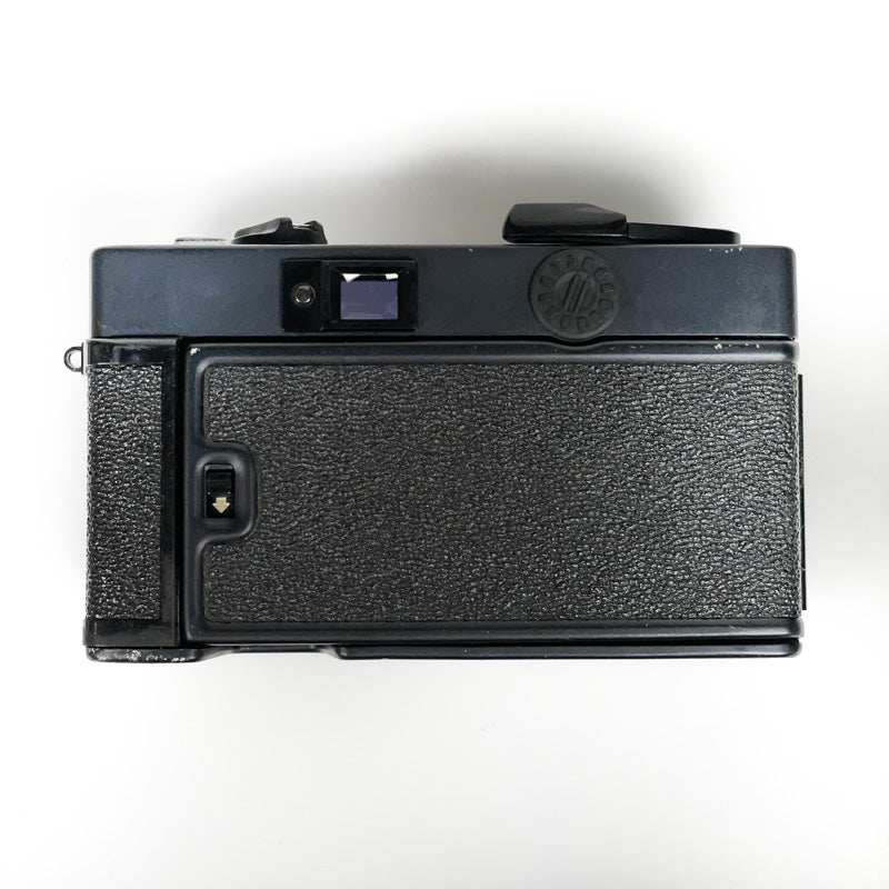 konica c35 EF ancien vintage point and shoot camera photo photographie argentique film pellicule 135 35mm 38mm 24x36 platy