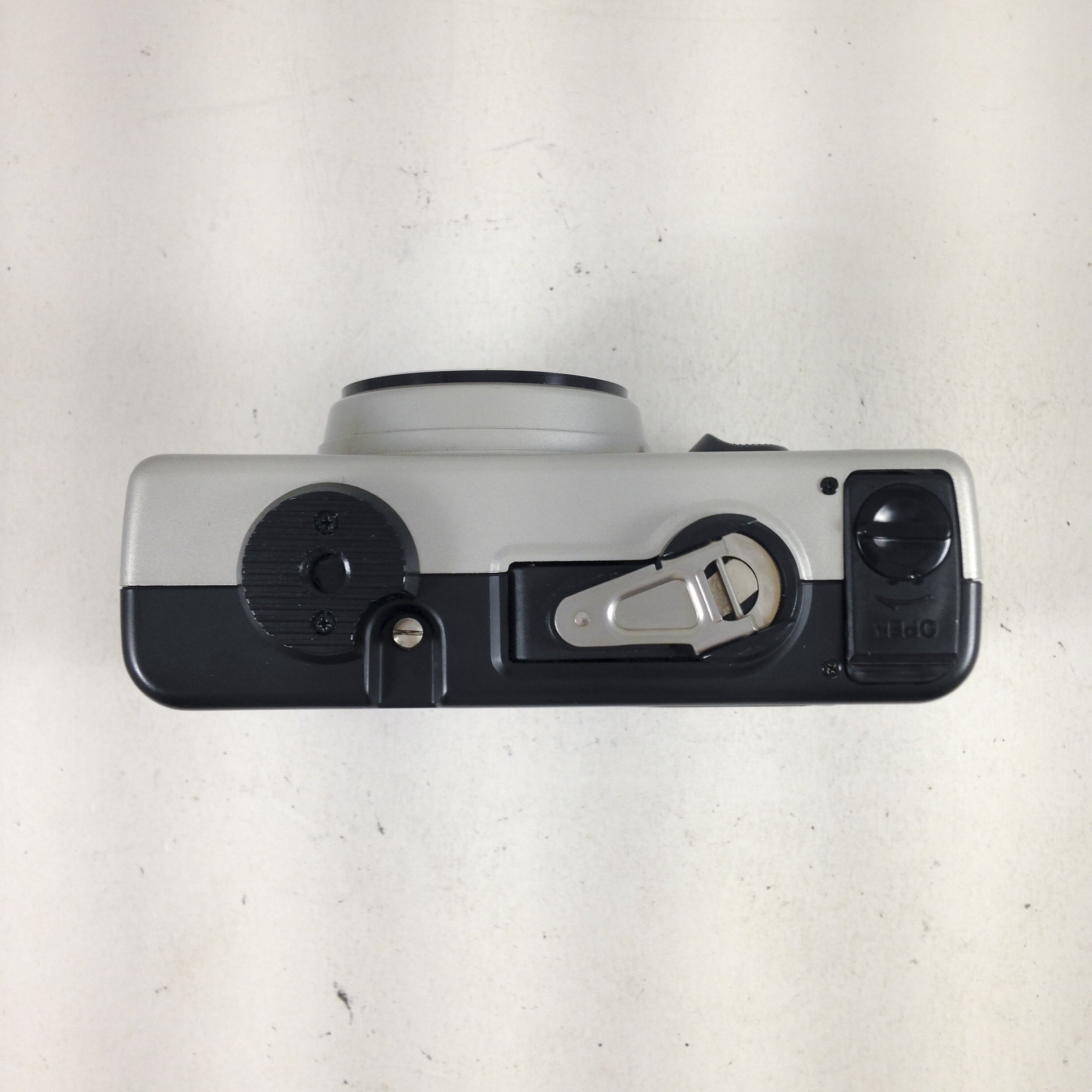 konica pop silver compact hexanon 36mm 4 million seller