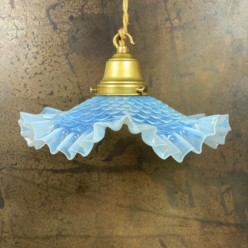 Luminaire Vintage Dentelé 1930