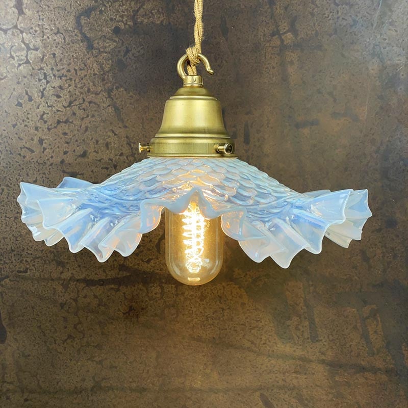 Luminaire Vintage Dentelé 1930