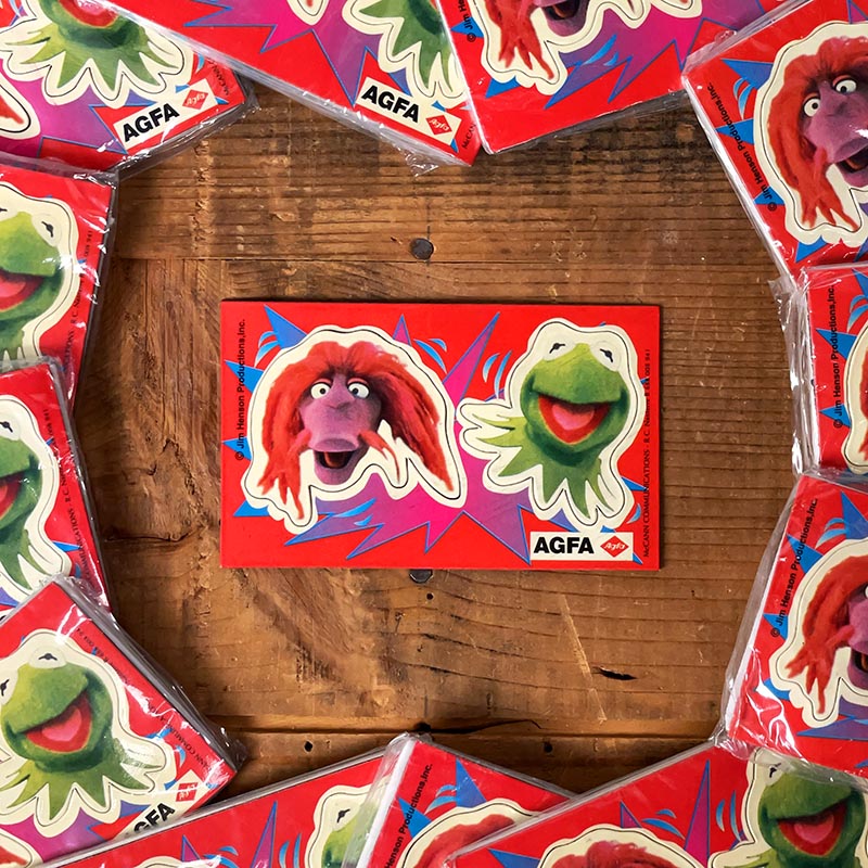 pack kit de deux magnets publicitaires agfa photo du muppet show jim henson kermit et janice 1990 vintage