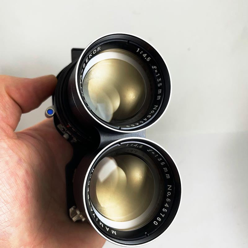 Mamiya C330 & Sekor 80mm 2.8 & 135mm 4.5