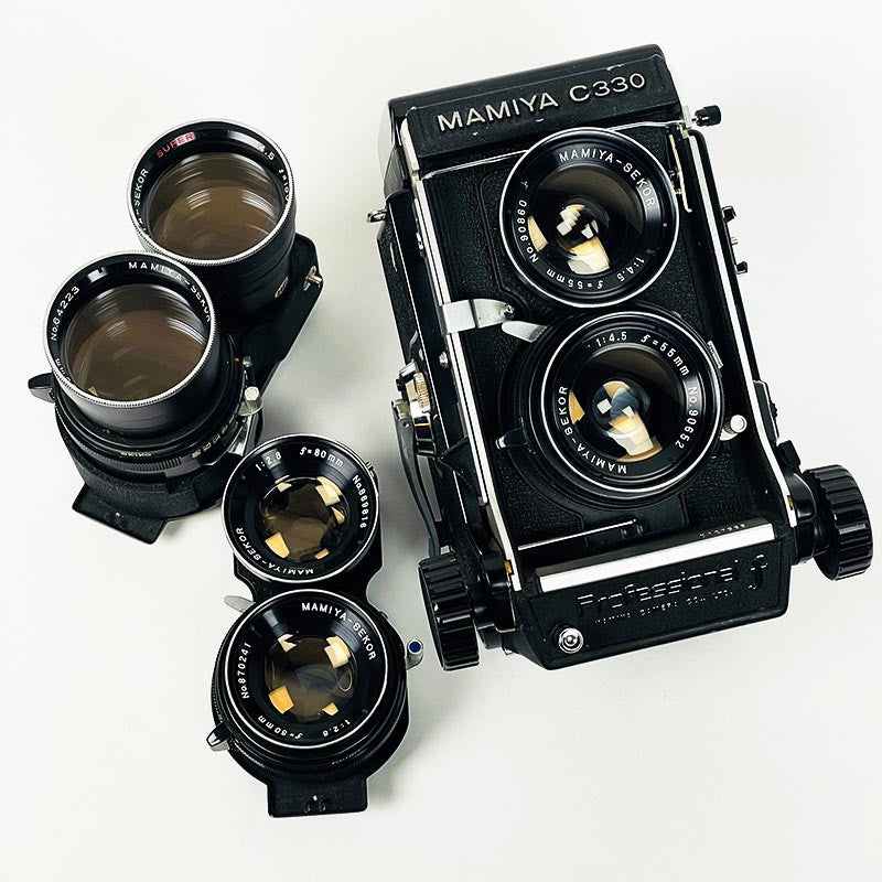 Mamiya C330 & Sekor 80mm 2.8 & 55mm 4.5 & 180mm 5.6
