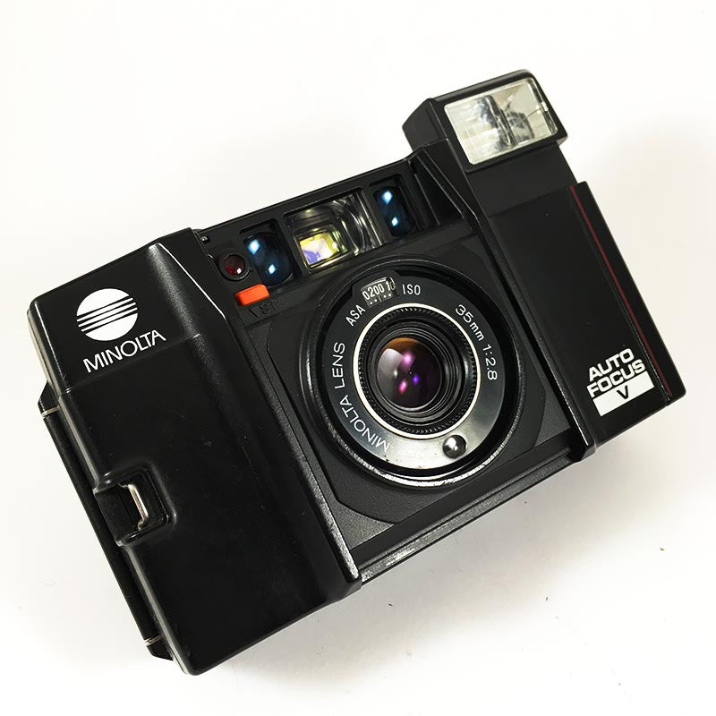 Minolta AF-Sv & 35mm 2.8