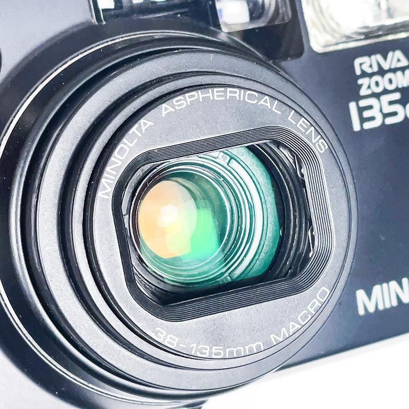 minolta riva zoom 135ex compact argentique pellicule film photo photographie 35mm 135 24x36