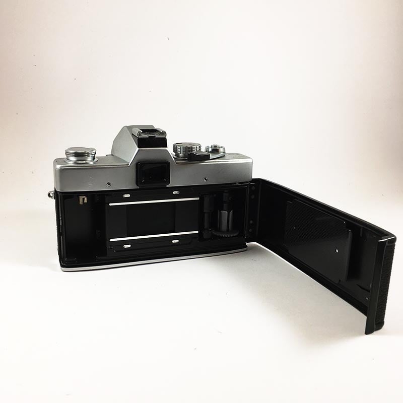 Minolta SRT 101b Chrome & 50mm 1.7