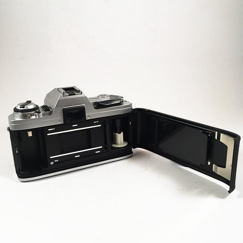 Minolta X-300 & 50mm 1.7