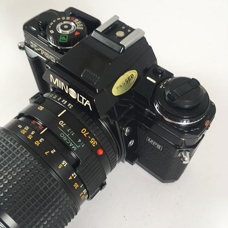 Minolta X-700 & Zoom 35 - 70mm 3.5
