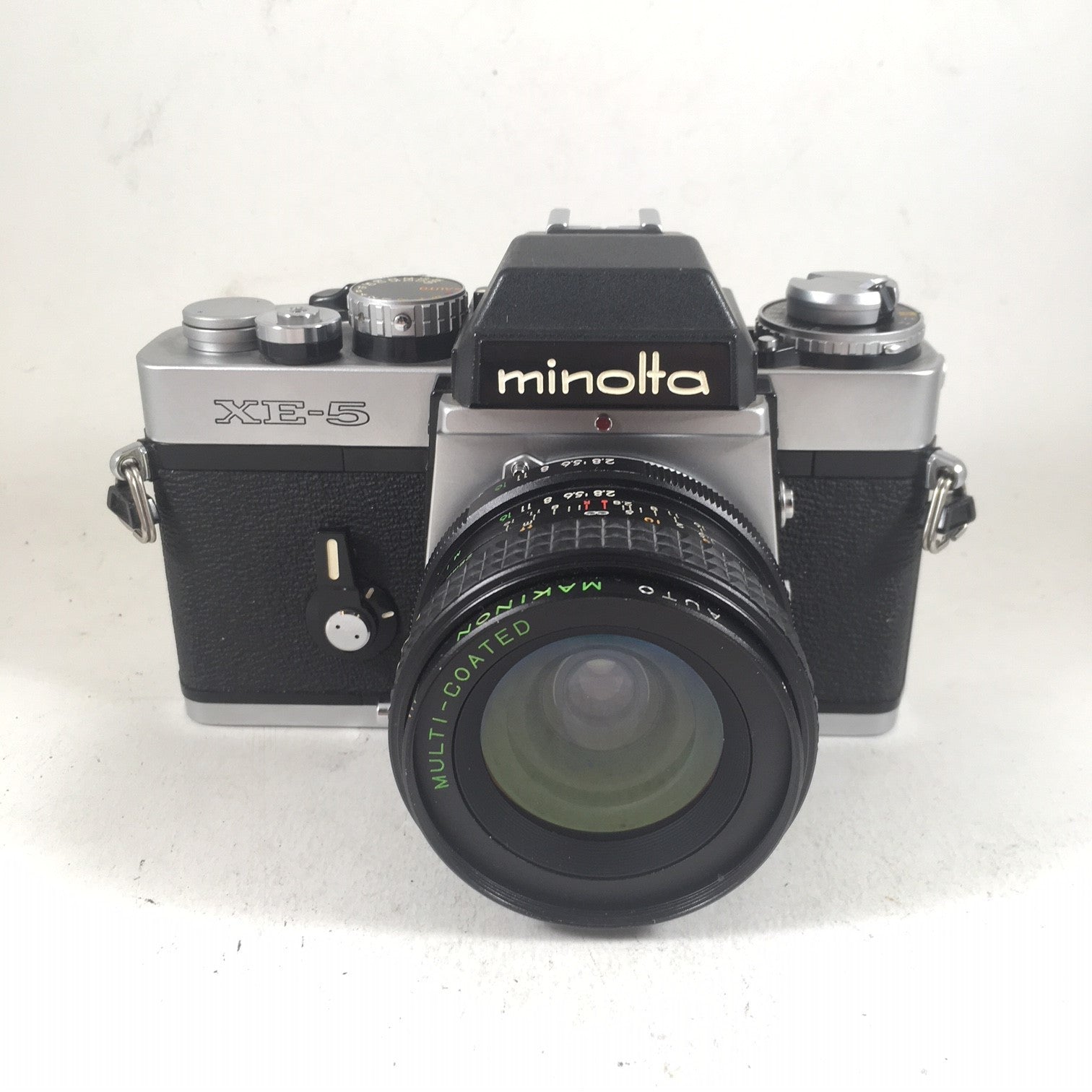 Minolta XE-5 & Makinon 28mm 2,8