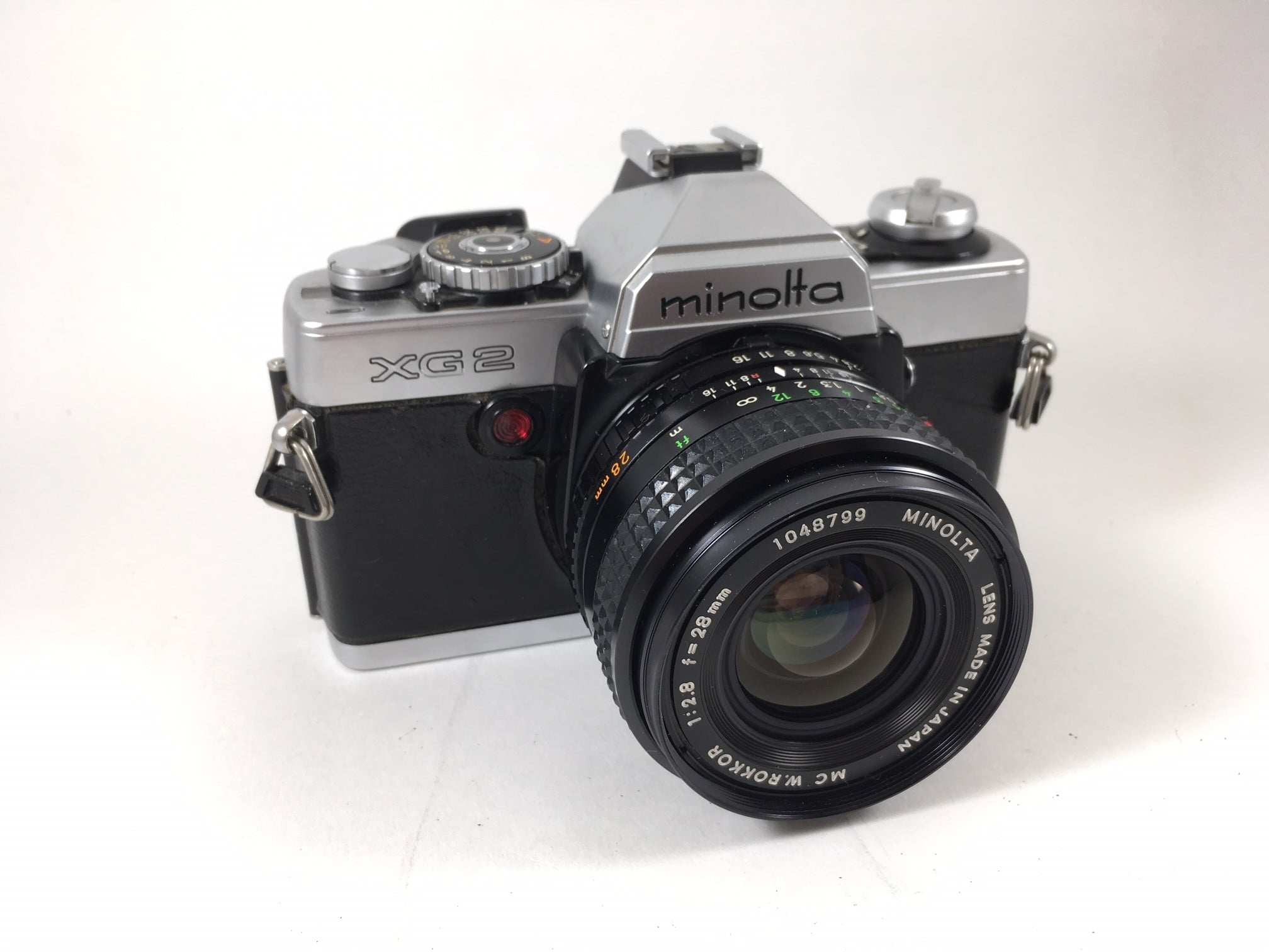 Minolta XG2 & Rokkor 28mm 2.8
