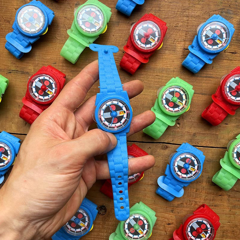 montre pour enfant en plastique jeu jouet de fete forraine forain ancien vintage 1990 coloré couleur