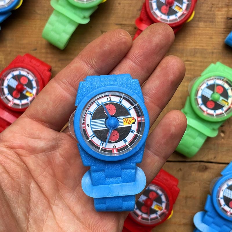montre pour enfant en plastique jeu jouet de fete forraine forain ancien vintage 1990 coloré couleur