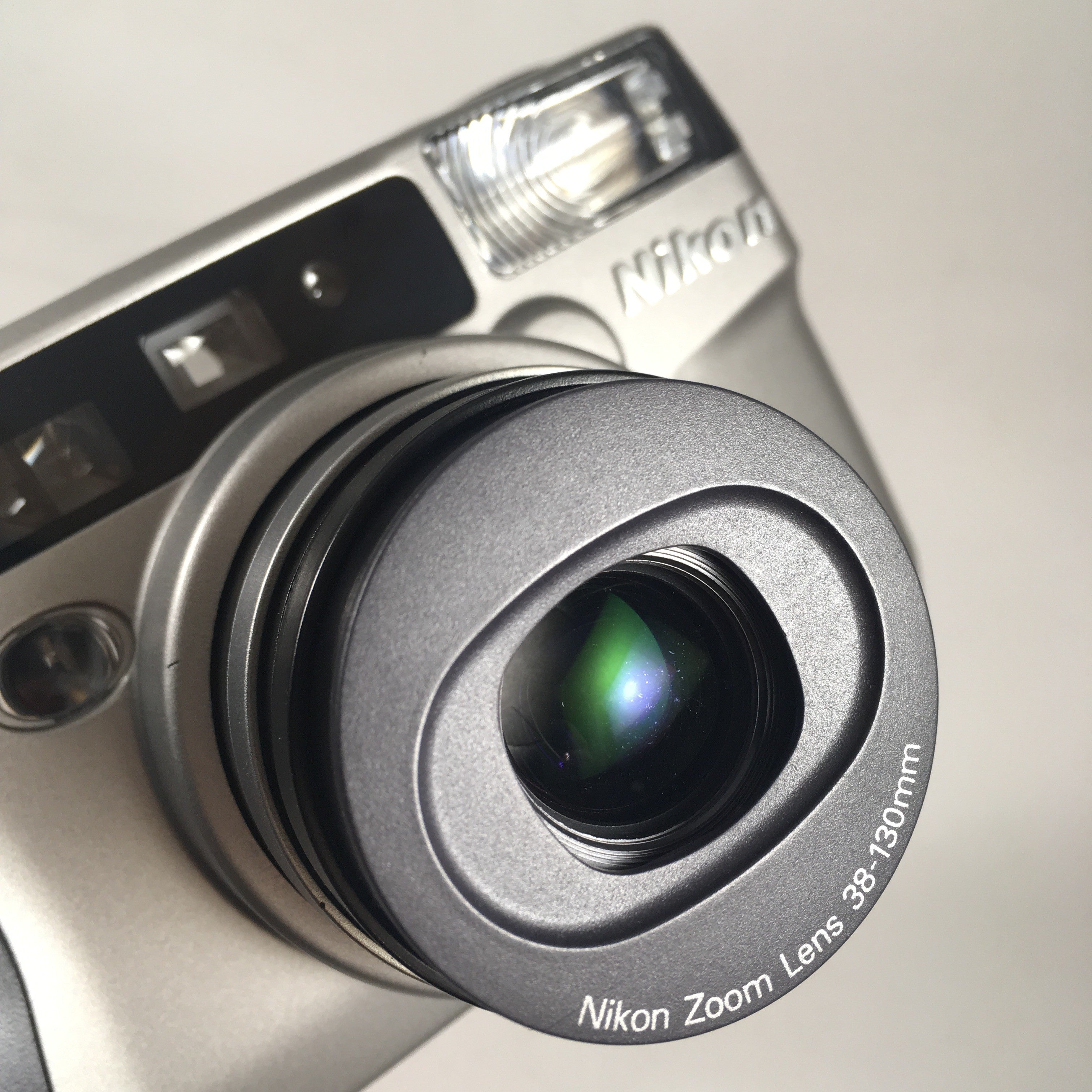 Nikon 800 AF 38mm - 130mm