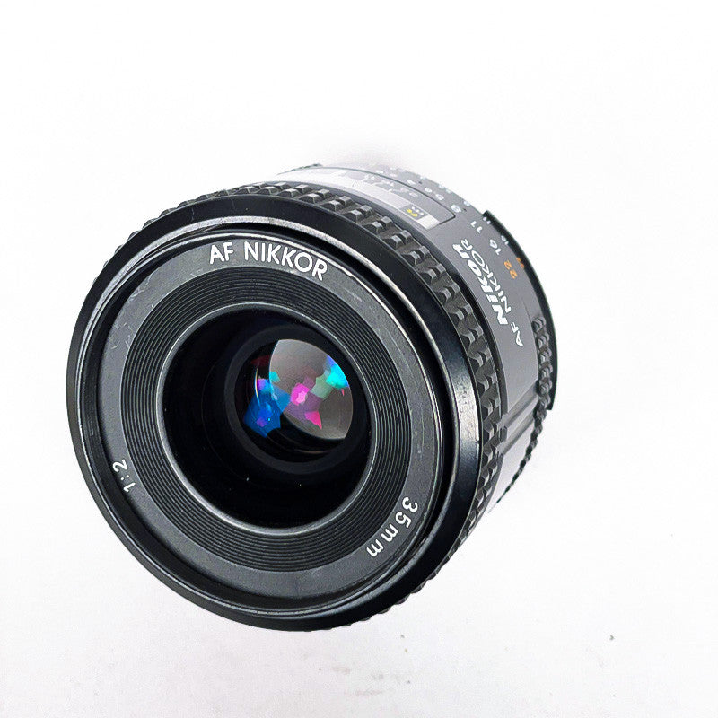 Nikon AF Nikkor 35mm 2