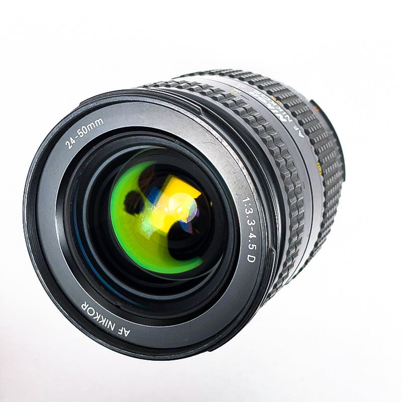 Nikon AF Nikkor Zoom 24-50mm 3.3-4.5