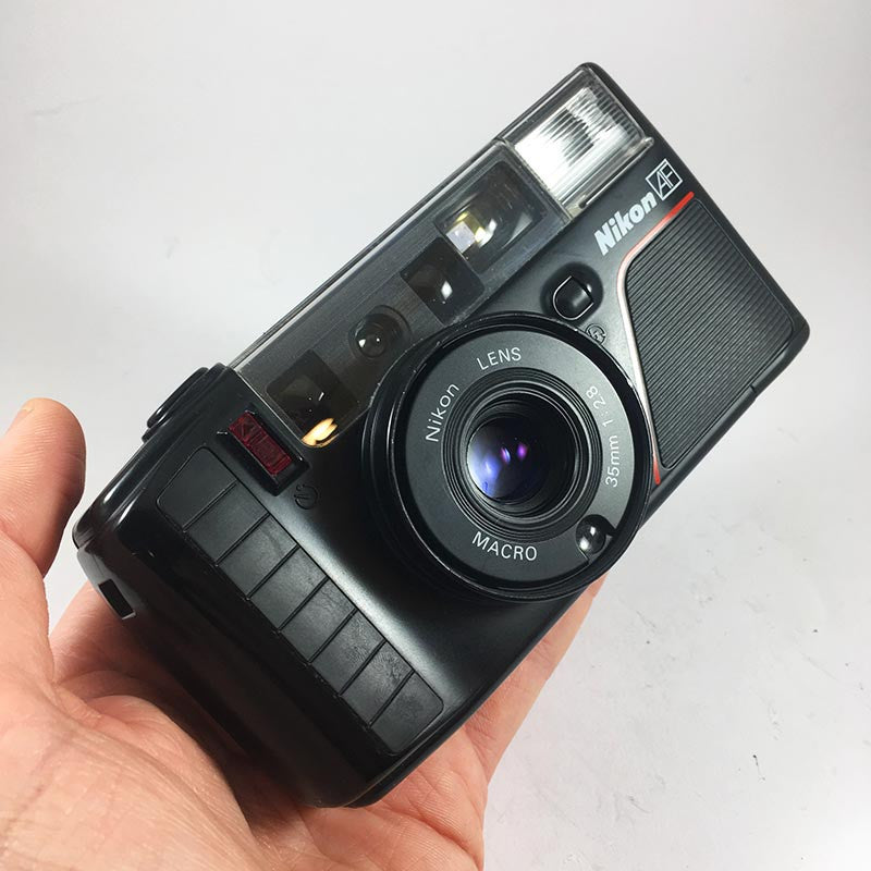 Nikon AF3 Macro 35mm 2.8
