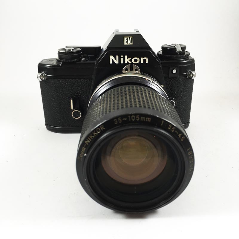 Nikon EM & Nikkor 35-105mm 3.5-4.5