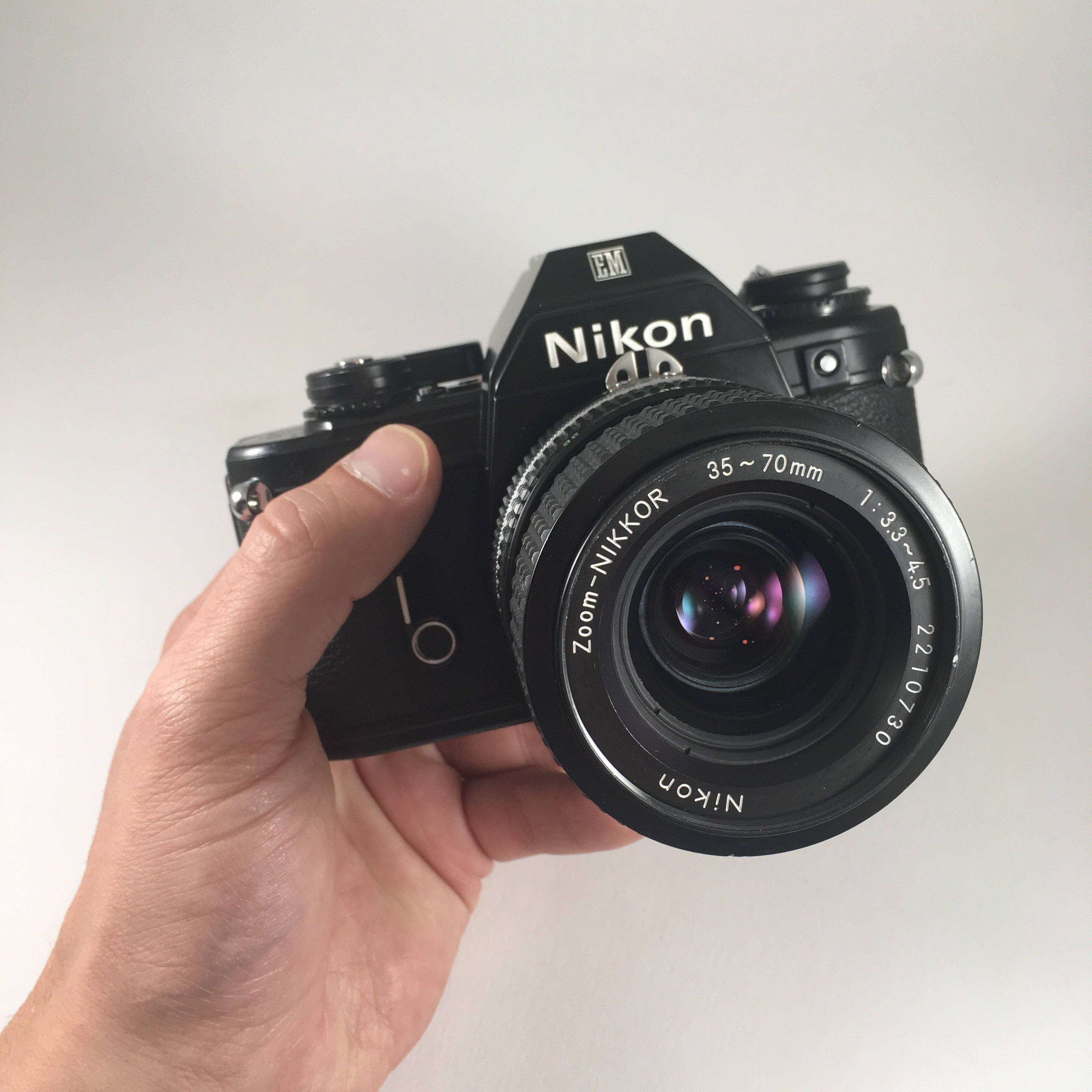 Nikon EM & Nikkor 35-70mm 3.3-4.5