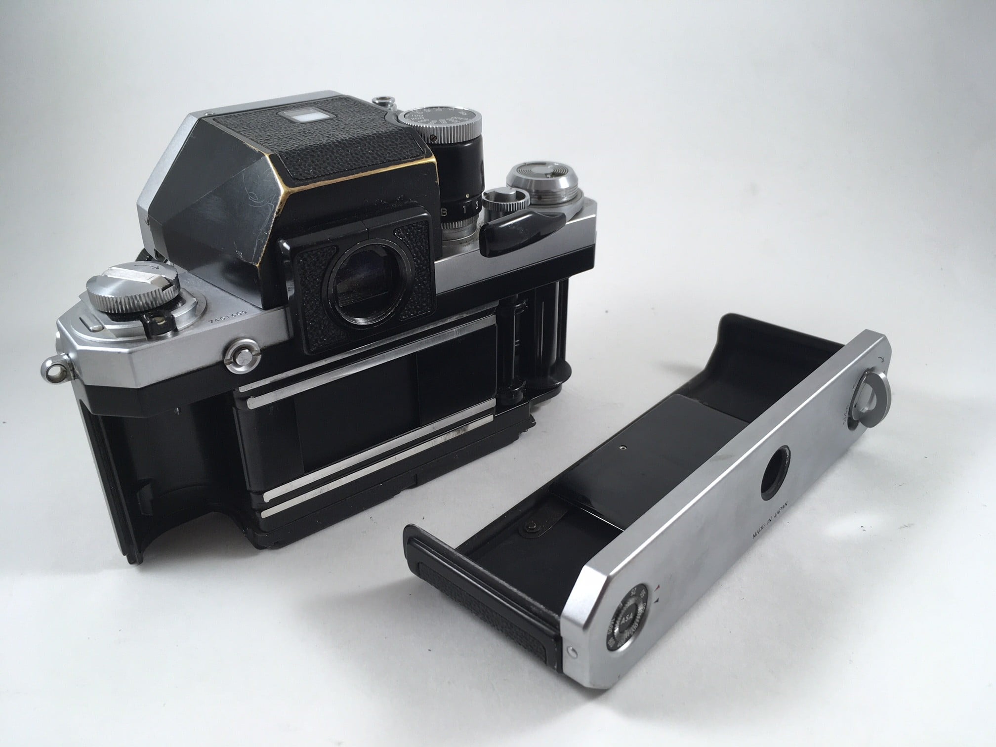 Nikon F Apollo Photomic & Nikkor 50mm 1.4
