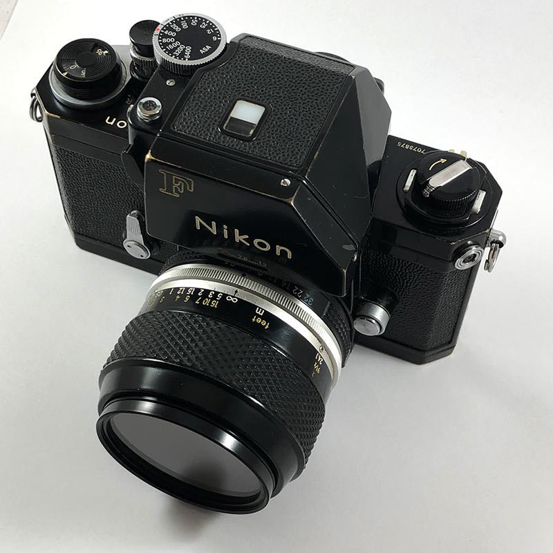 Nikon F Black Photomic & 55mm 3.5
