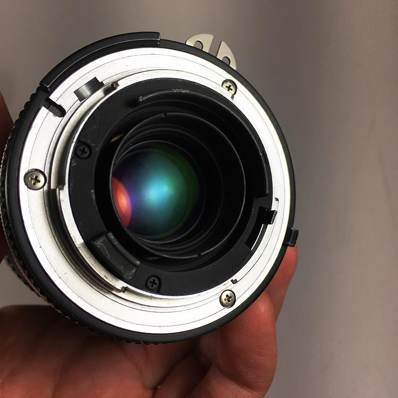 Nikon FE Chrome & Zoom Nikkor 35 105mm