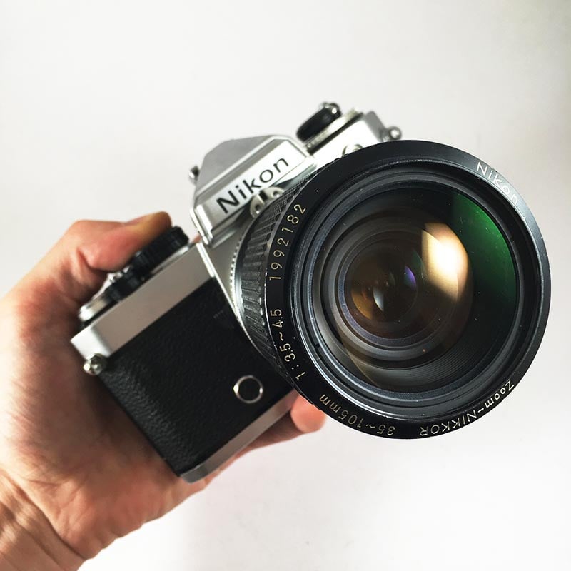 nikon fe chrome zoom nikkor 35mm 105mm 3.5 4.5 appareil argentique ancien reflex