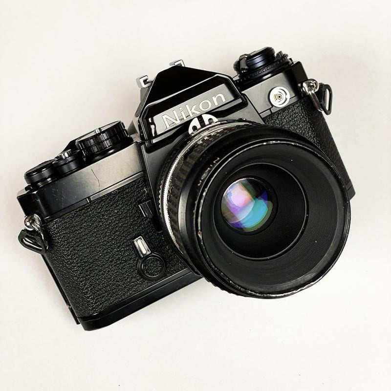 Nikon FE Noir & Micro Nikkor 55mm 2.8