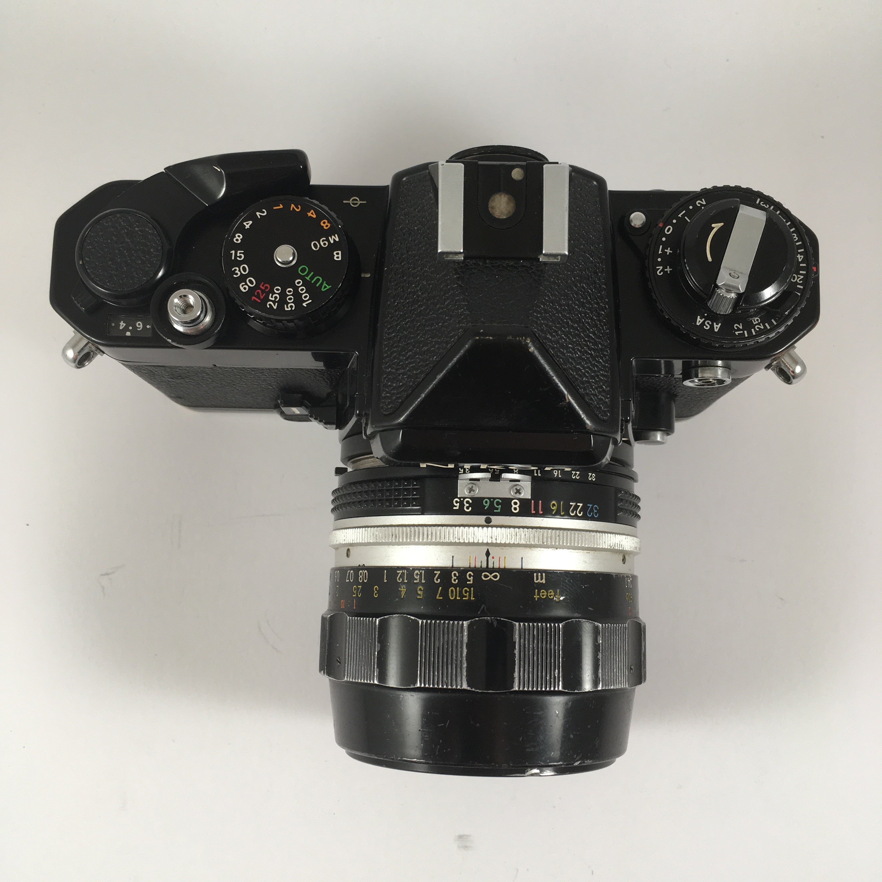 Nikon FE Noir & Micro-Nikkor 55mm 3.5