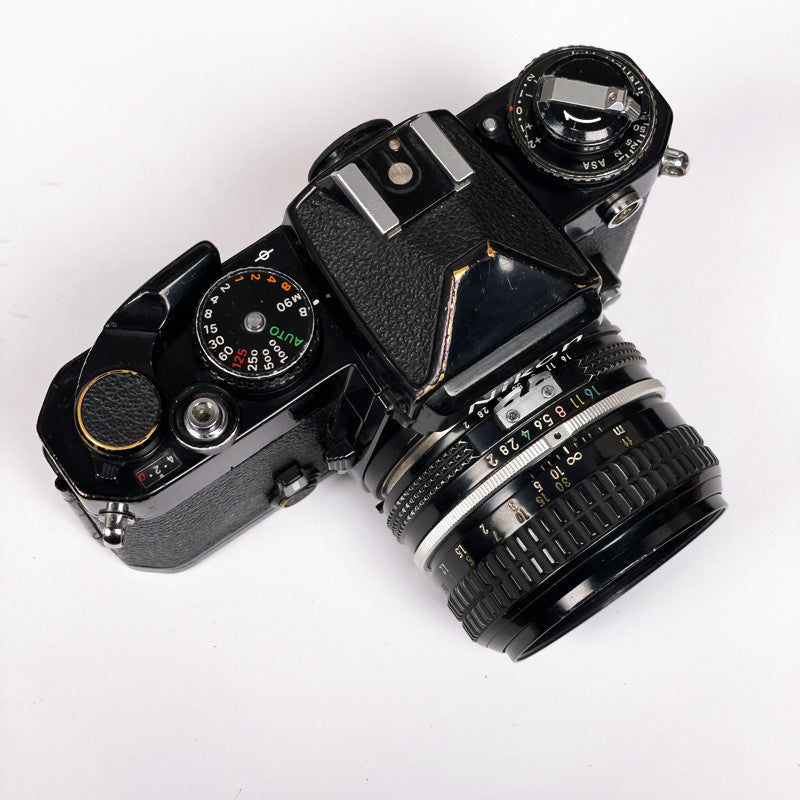 Nikon FE Noir & Nikkor 50mm 2