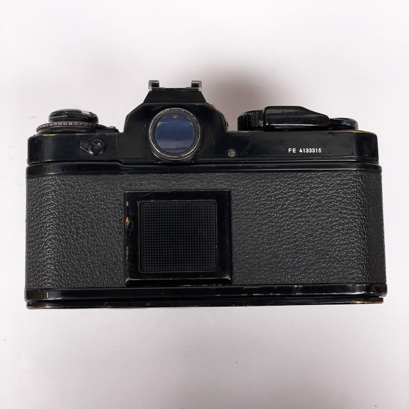 Nikon FE Noir & Nikkor 50mm 2