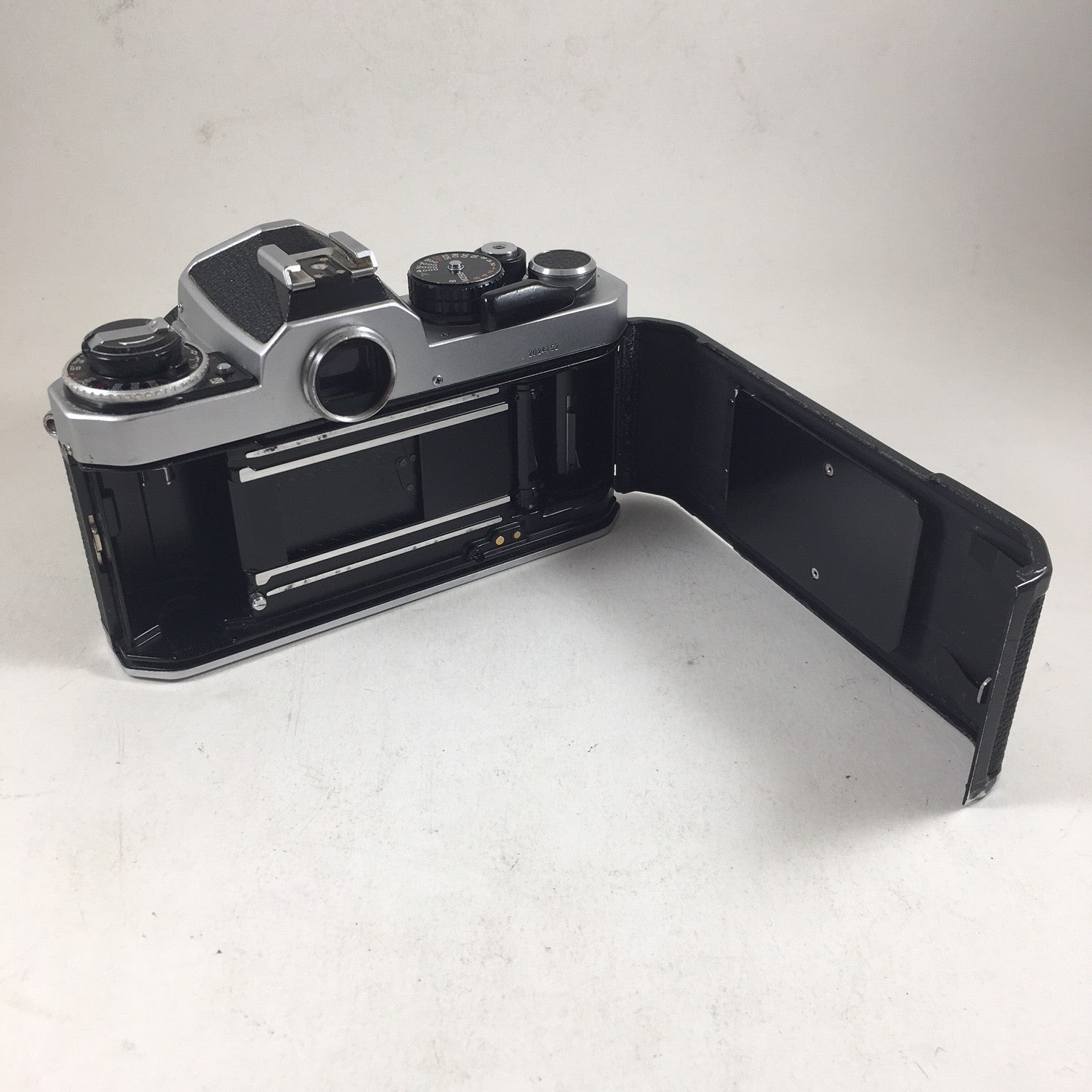 Nikon FE2 & Series E 50mm 1.8