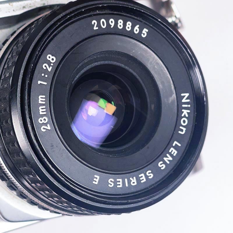 Nikon FM & 28mm 2.8