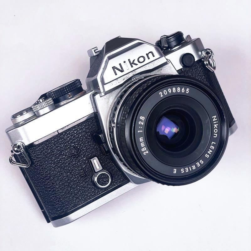 Nikon FM & 28mm 2.8