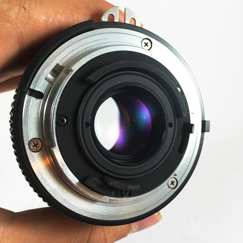 Nikon FM & Nikkor 24mm 2.8
