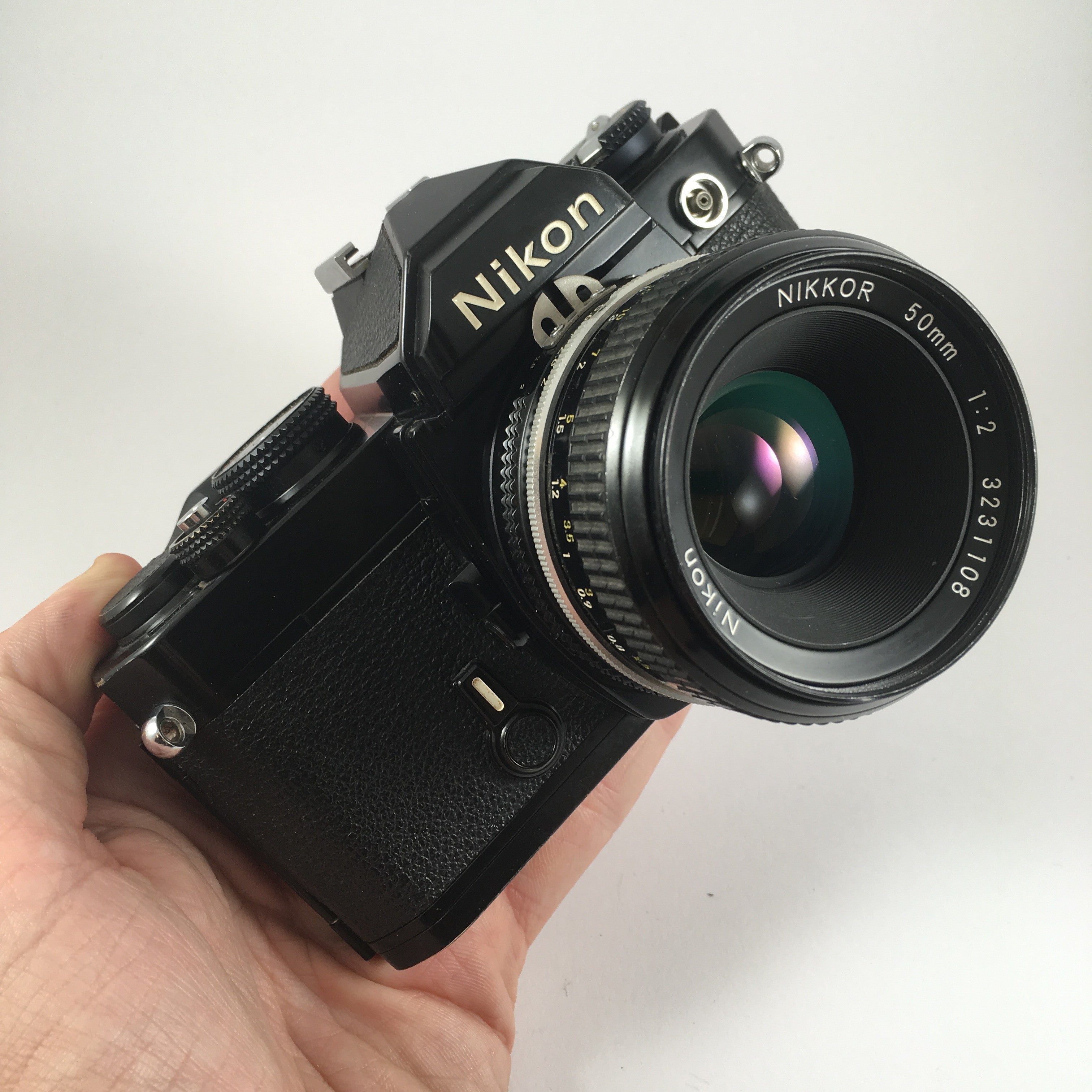 nikon fm noir nikkor 50mm 2 ais reflex appareil photo argentique manuel mécanique 35mm 135 24 36