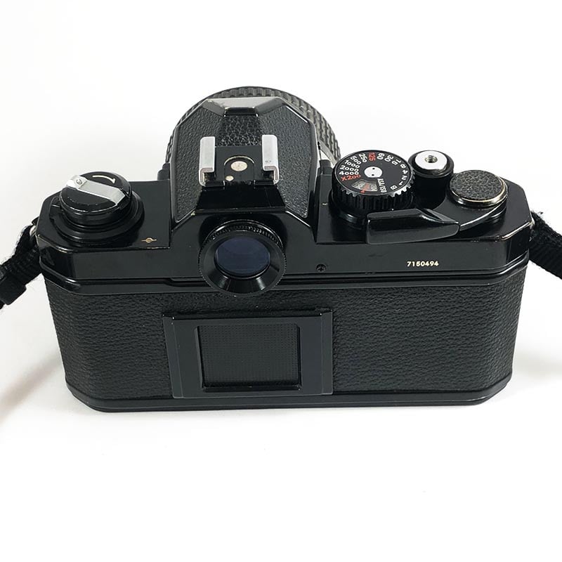 Nikon FM2 Noir & 35mm 2.8