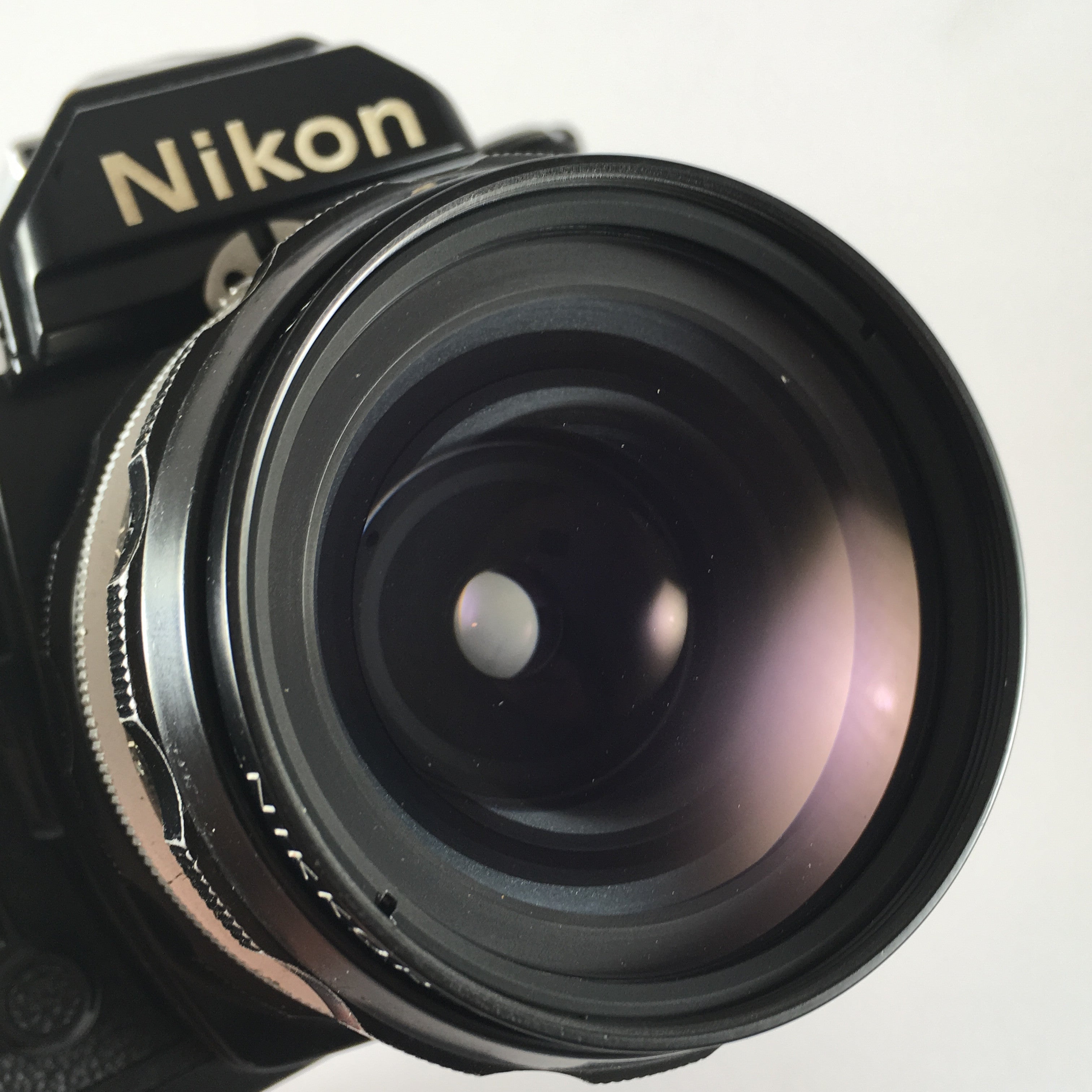 Nikon FM2N Black & 28mm 3.5