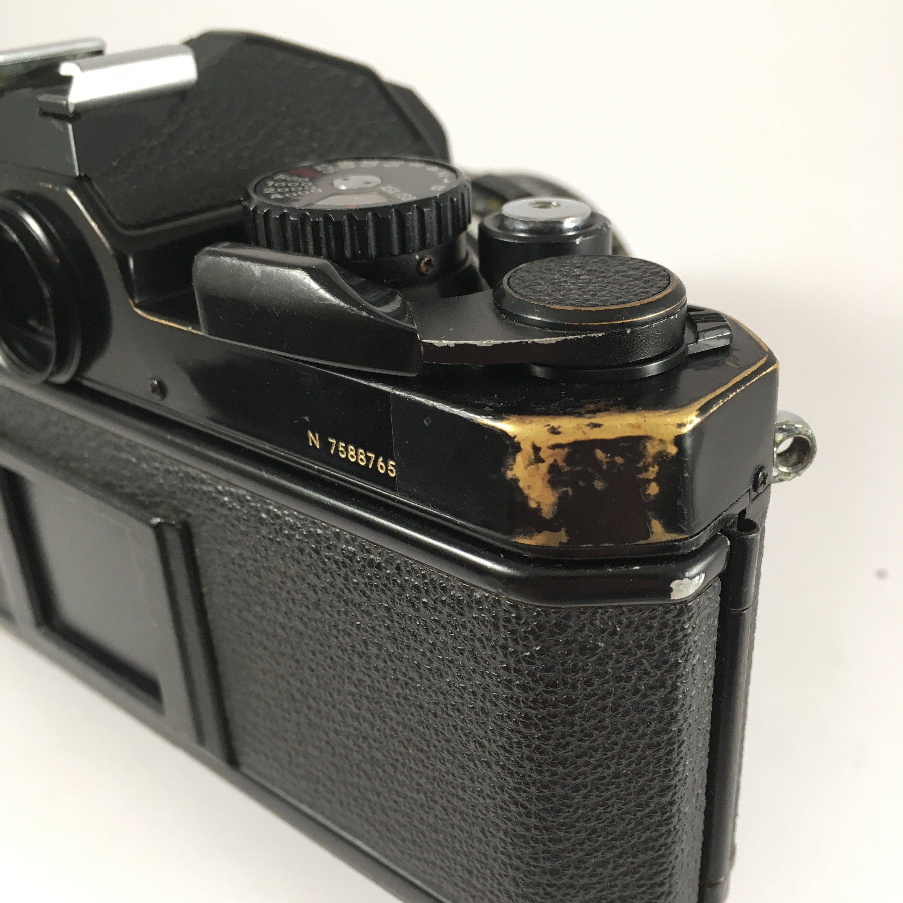 Nikon FM2N Black & 28mm 3.5