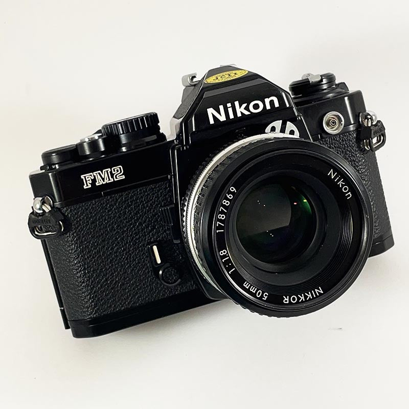 Nikon FM2n Noir & 50mm 1.8