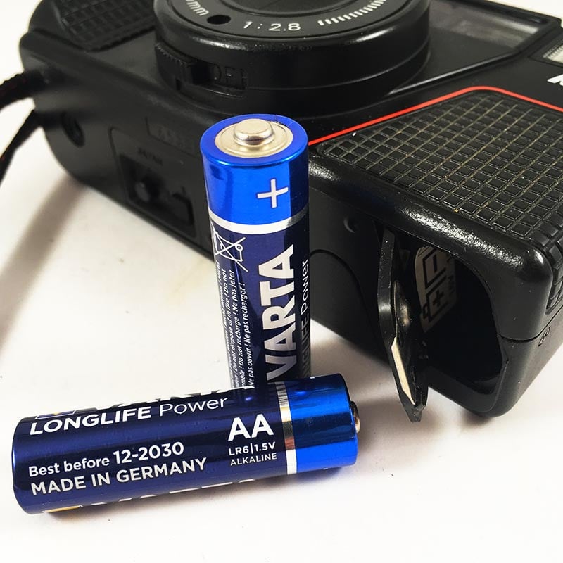 Nikon L35AF2 & 35mm 2.8