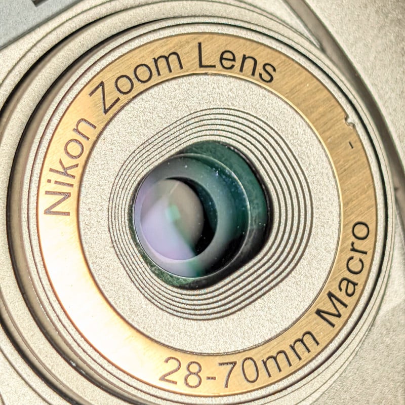 Nikon Lite Touch Zoom 70WS 28 - 70