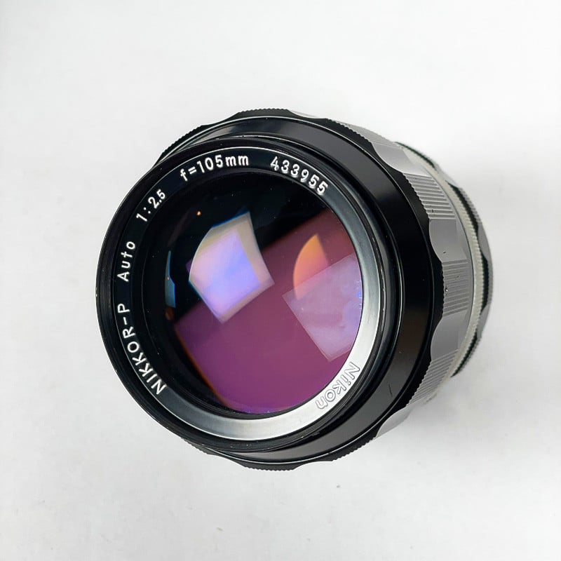 Nikon Nikkor 105mm 2.5 Non-Ai